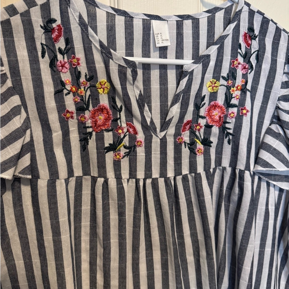 Striped Ruffle Sleeve Top with Floral Embroidery - Picture 3 of 7